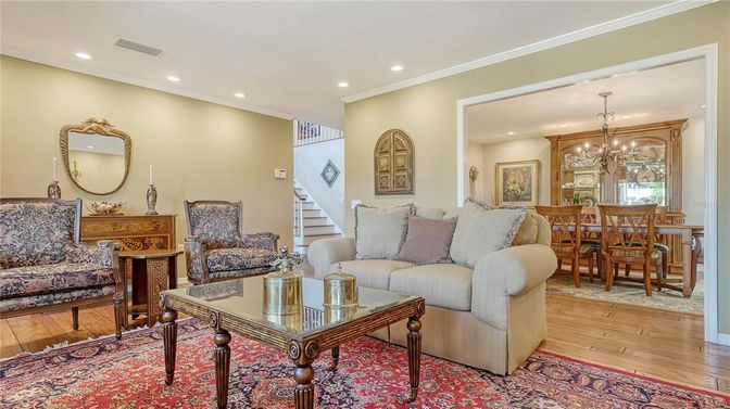 Chandelier, Dining room, Interior, Living room, Recessed Lighting, Wood Texture Flooring