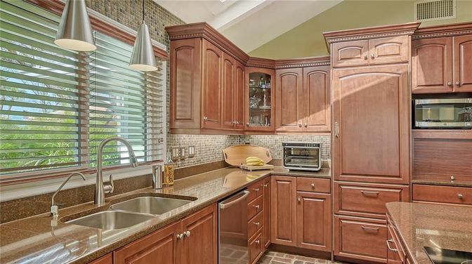 Interior, Kitchen, Pendant Lights