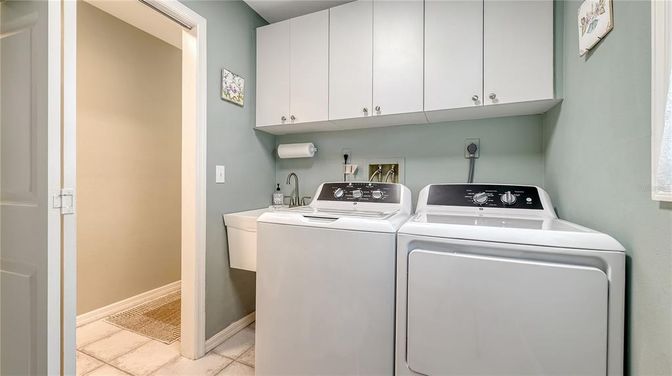 Interior, Washer