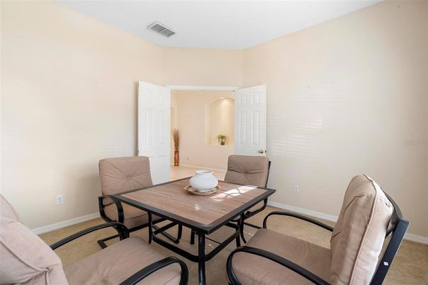 Dining room, Interior