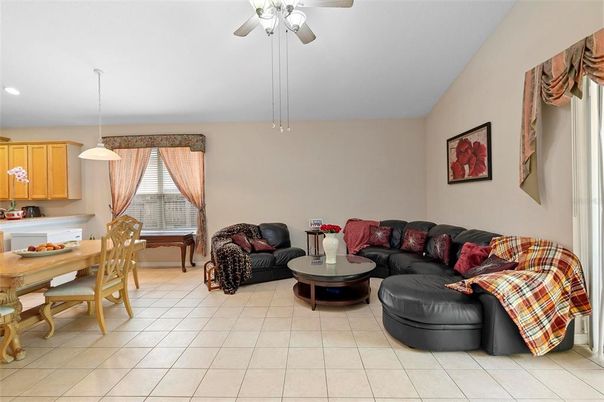 Dining room, Interior, Living room, Pendant Lights, Recessed Lighting