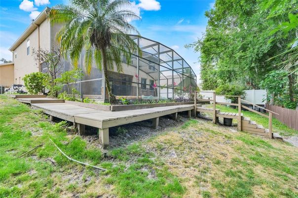 Backyard, Exterior