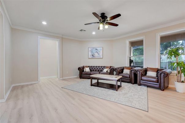 Interior, Living room, Recessed Lighting, Wood Texture Flooring