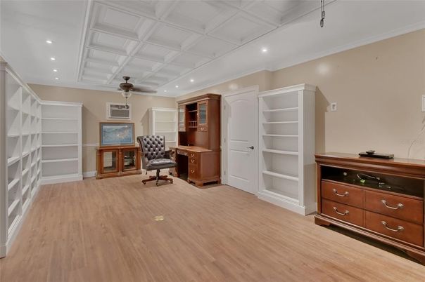 Home Office, Interior, Recessed Lighting, Wood Texture Flooring