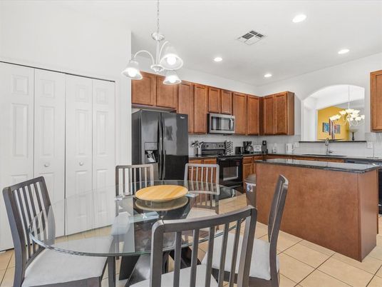 Dining room, Interior, Kitchen, Pendant Lights, Recessed Lighting