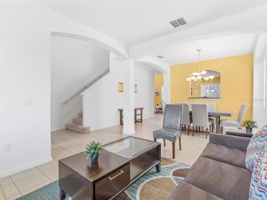 Chandelier, Dining room, Interior, Living room