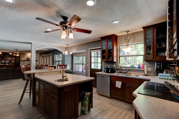 Dining room, Interior, Kitchen, Pendant Lights, Recessed Lighting, Stone Walls, Wood Texture Flooring