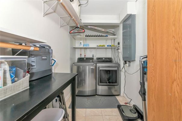 Interior, Washer
