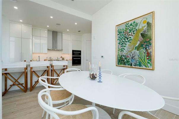 Dining room, Interior, Kitchen, Recessed Lighting, Wood Texture Flooring