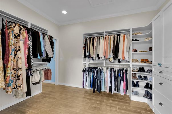 Interior, Recessed Lighting, Walk-in Closets, Wood Texture Flooring