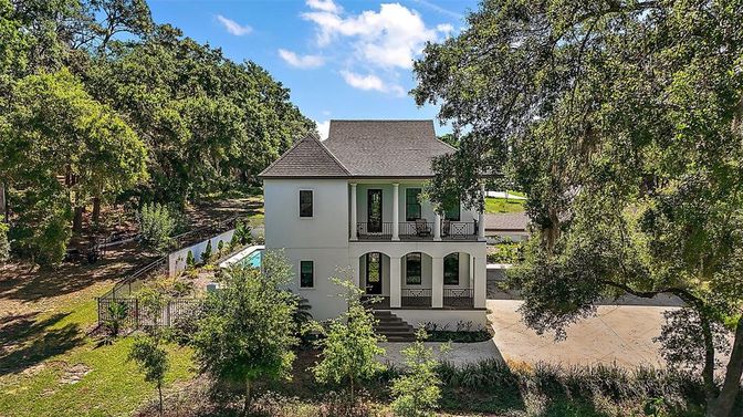 Backyard, Exterior, Facade, French Provincial