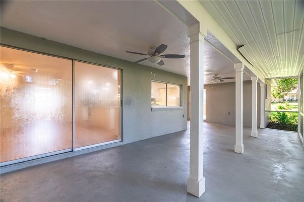 Empty room, Interior, Sun Room