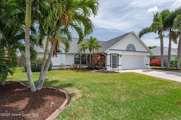 Attached, Backyard, Exterior, Facade, Ranch