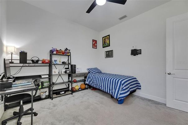 Home Office, Interior