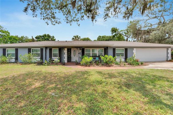 Attached, Backyard, Exterior, Facade, Ranch