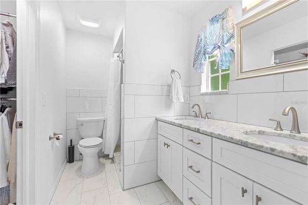 Bathroom, Dual Sink Vanities, Interior, Marble