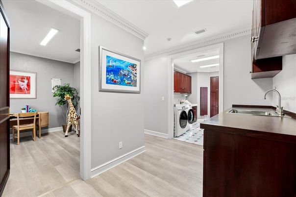 Dining room, Interior, Recessed Lighting, Washer, Wood Texture Flooring