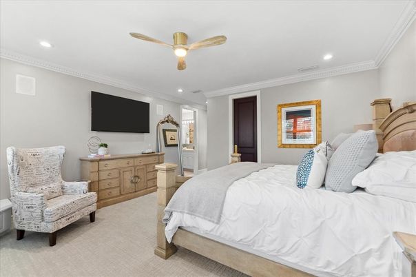 Bedroom, Interior, Recessed Lighting