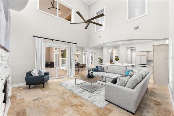 Chandelier, Dining room, Interior, Living room, Recessed Lighting