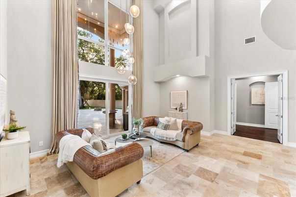 Interior, Living room, Pendant Lights, Recessed Lighting