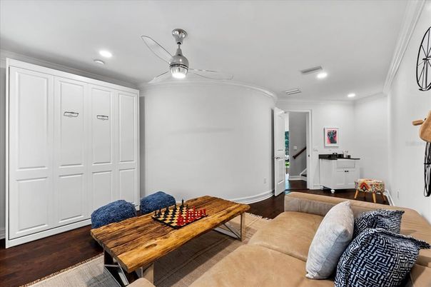 Interior, Recessed Lighting, Wood Texture Flooring