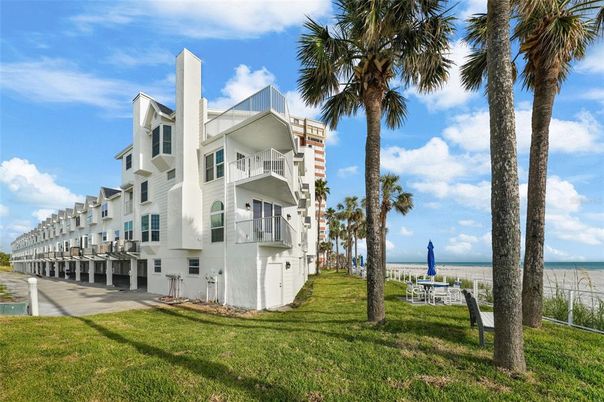 Backyard, Exterior, Water