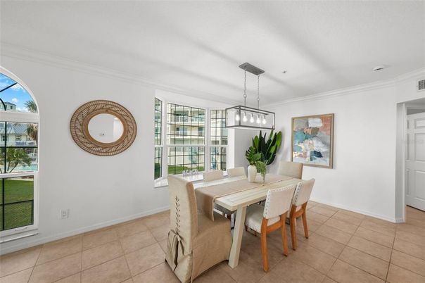 Dining room, Interior, Pendant Lights