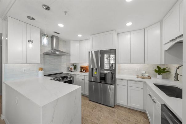Interior, Kitchen, Pendant Lights, Recessed Lighting, Stainless Steel Appliances