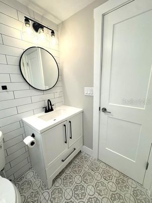 Bathroom, Interior