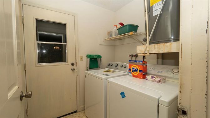 Interior, Washer