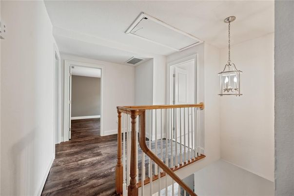 Interior, Pendant Lights, Wood Texture Flooring