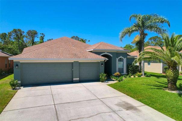 Attached, Backyard, Exterior, Facade, Ranch