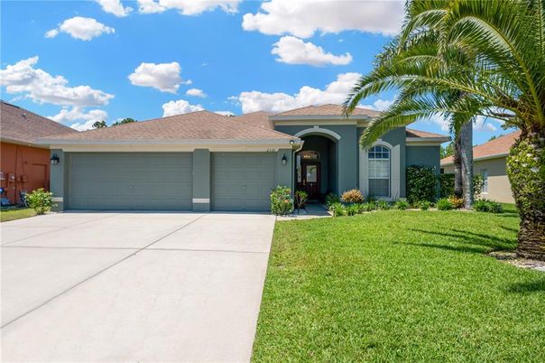 Attached, Backyard, Exterior, Facade, Ranch