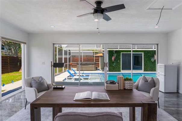 Interior, Pool, Recessed Lighting