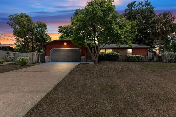Backyard, Detached Garage, Exterior