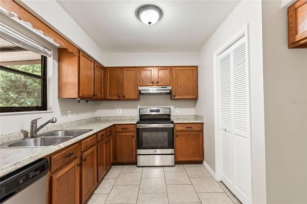 Interior, Kitchen, Stainless Steel Appliances