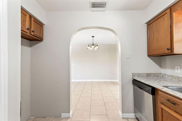 Chandelier, Interior, Kitchen