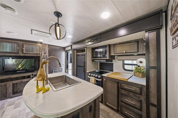 Interior, Kitchen, Pendant Lights, Recessed Lighting