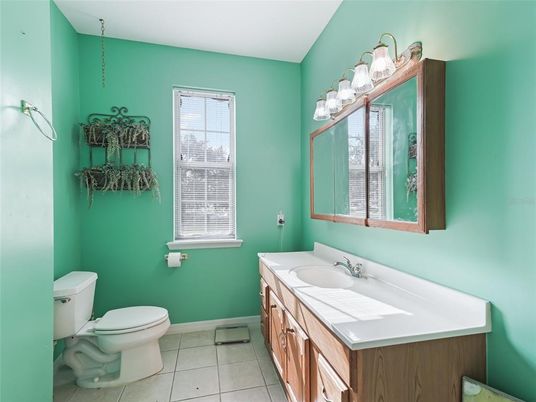 Bathroom, Interior, Tile Countertops