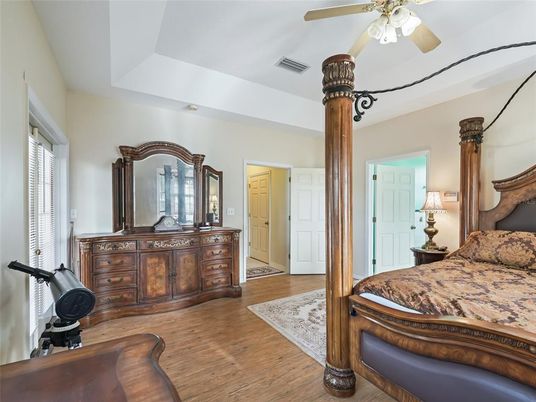 Bedroom, Fitness Equipment, Interior, Wood Texture Flooring