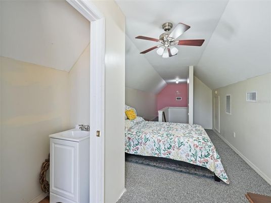 Bedroom, Interior, Washer