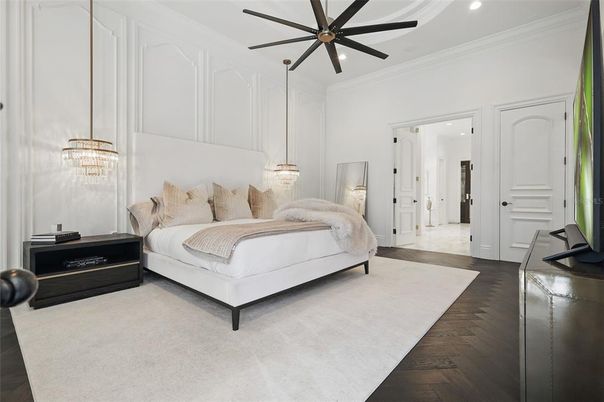 Bedroom, Interior, Pendant Lights, Recessed Lighting, Wood Texture Flooring