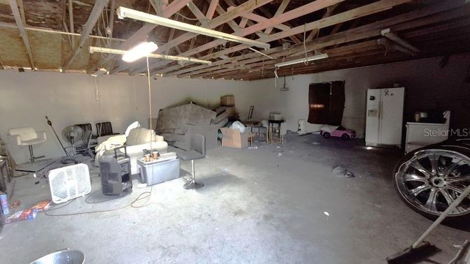 Interior, Wooden Beams