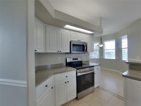 Interior, Kitchen, Pendant Lights, Stainless Steel Appliances