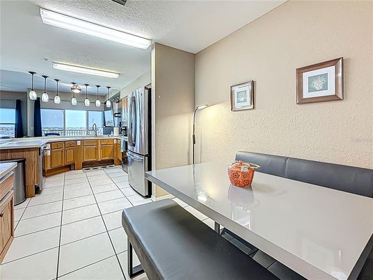 Dining room, Interior, Kitchen, Stainless Steel Appliances