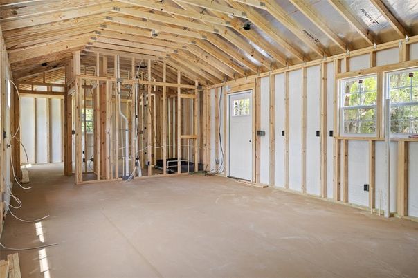 Empty room, Interior, Wooden Beams, Wooden Ceilings