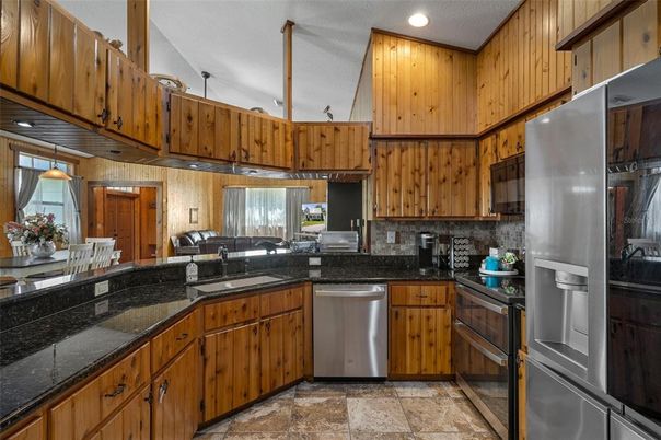 Interior, Kitchen, Pendant Lights, Recessed Lighting, Stainless Steel Appliances