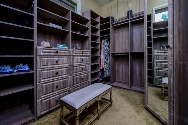 Interior, Walk-in Closets