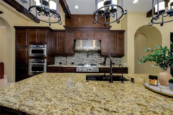 Chandelier, Interior, Kitchen, Recessed Lighting, Stainless Steel Appliances