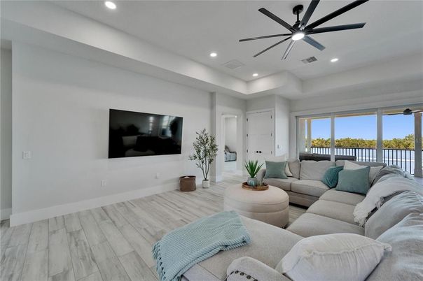Interior, Living room, Recessed Lighting, Wood Texture Flooring